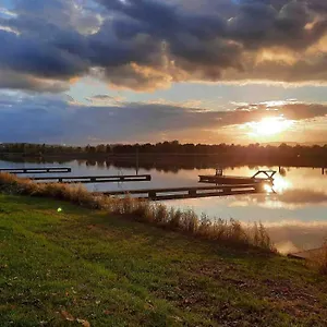 Aux Rives Du Soleil Campingplatz