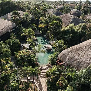 **** Resort Kontiki Curaçao